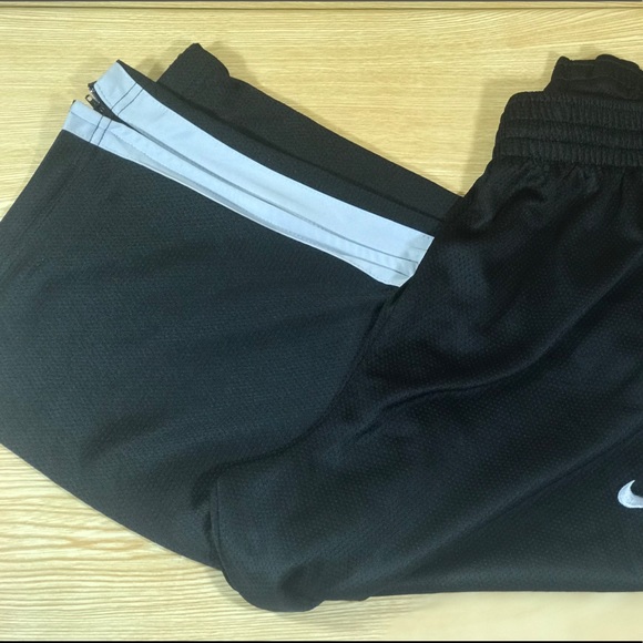 Nike Training Pants - Picture 2 of 2